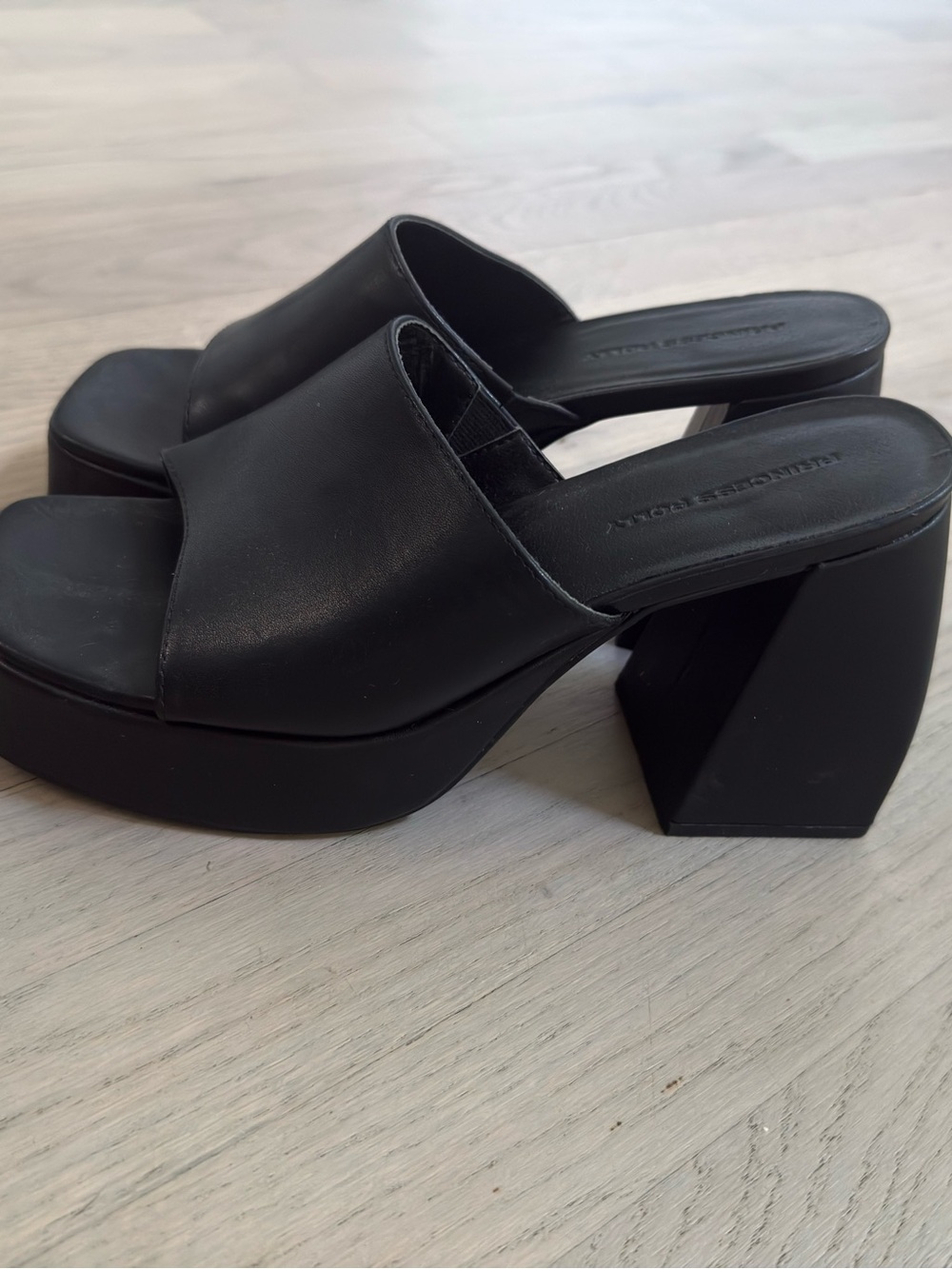 Princess Polly Black Platform Chunky Heel Mules Slip On Sandals Women's Shoes - Picture 3 of 6